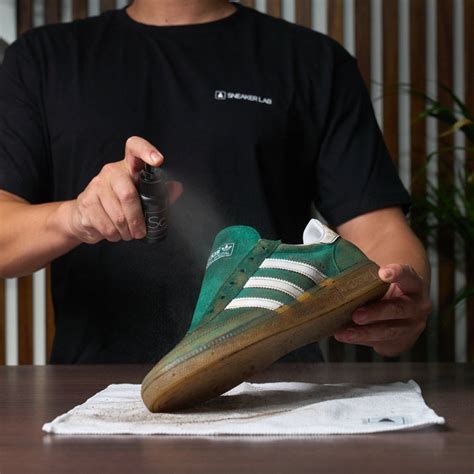 how to clean Adidas spezials